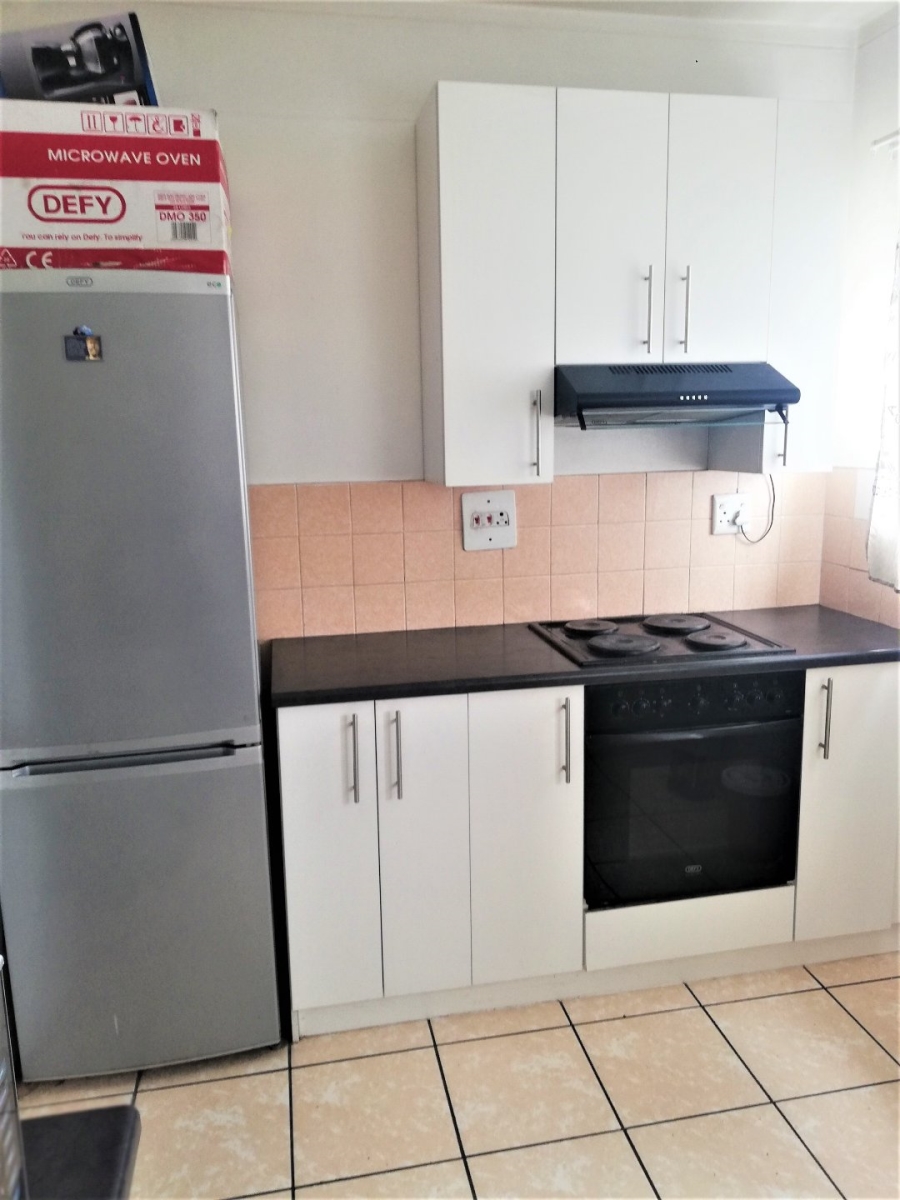 1 Bedroom Property for Sale in Churchill Estate Western Cape